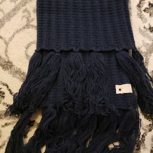 Woven scarf